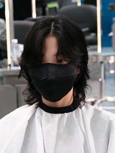 不一定斩男但是一定斩女的狼尾鲻鱼头短发 狼尾 狼尾发 狼尾鲻鱼头 狼尾发型 狼尾头