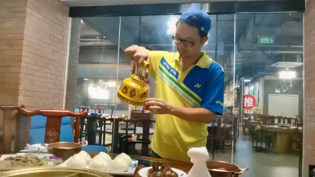 一桌来自内蒙古的羊肉,好诱人! #南宁探店打卡#  一桌来自内蒙古的羊肉,好诱人!听听南宁