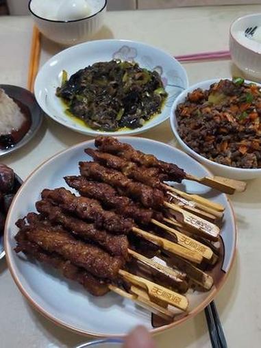 炸串/肉沫土豆泥/茄子/干肠/蓝莓山药/ 简简单单又是一餐。晚餐吃什么 家常菜 记录生活 