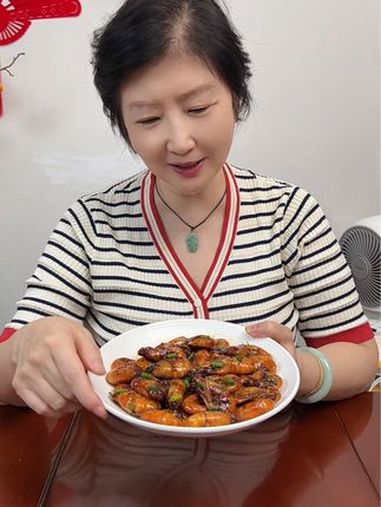 河虾 可以烧 油爆虾 白灼河虾 大人孩子都爱吃 真材实料好味道