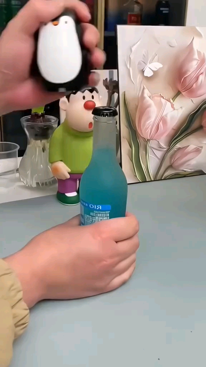 企鹅按压式开瓶器创意独特 吸铁石设计瓶盖不跑 开啤酒超便捷