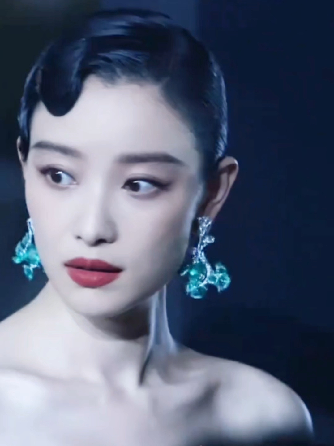 倪妮高清怼脸拍