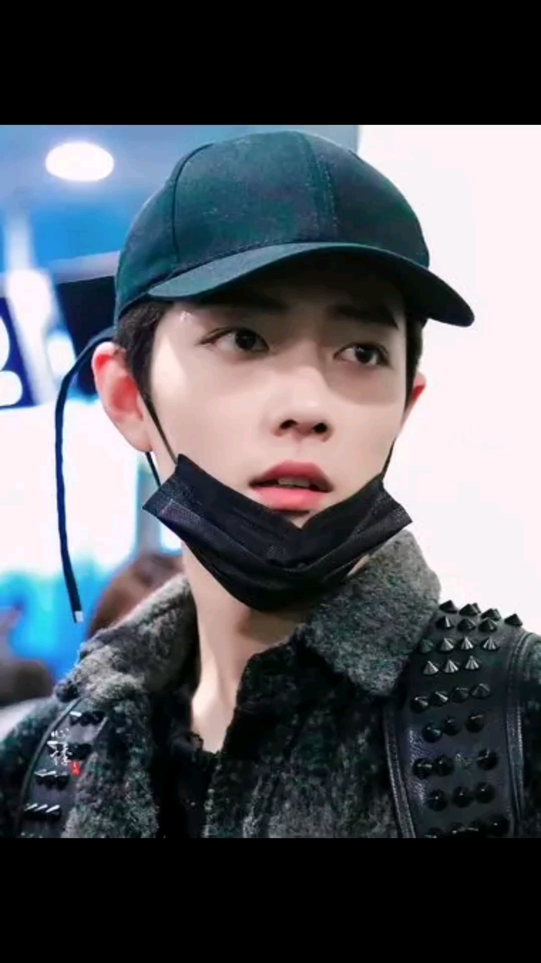 肖战戴鸭舌帽合集、遮不住的帅气