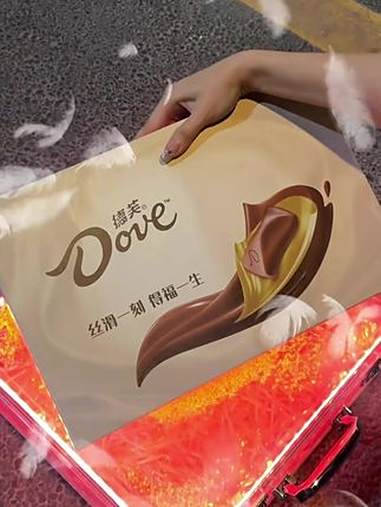 啊啊啊!哪个女生会拒绝这么浪漫的 礼物 呀!好有仪式感呀!我也想要!给女朋友送礼物 七夕情