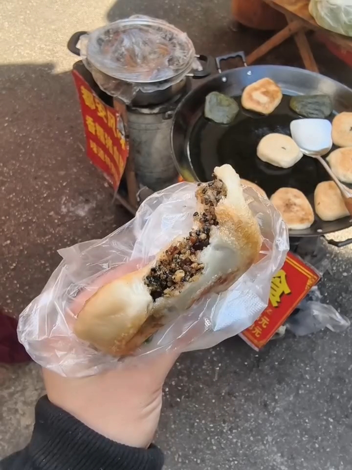 南宁的！广西特色煎糍粑！
