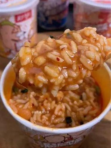 沙沙糯糯的一口香迷糊的土豆泥拌饭!这一碗好过瘾 好吃到停不下来 速食美食 嘎嘎好吃 土豆泥