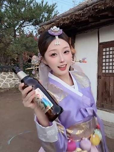 当朝鲜族公主怎么能不跳朝鲜族舞,来延边怎么能不喝延城印象?跟着雪花游吉林 延城印象全麦啤酒