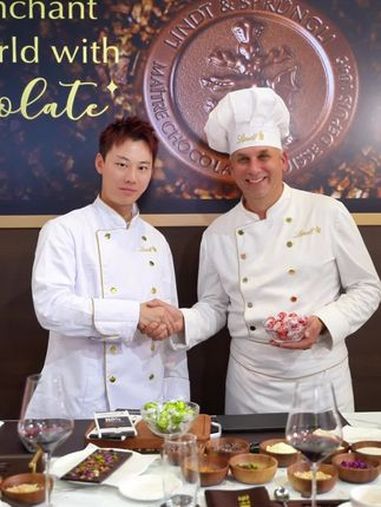 瑞士莲巧克力大师课探寻融情奥秘 Lindt瑞士莲 进博会 瑞士莲巧克力大师 瑞士莲软心巧克