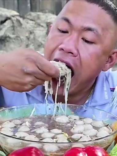 咖喱鱼丸汤面 美食 抖音美食 户外美食 泰国美食 内容启发搜索