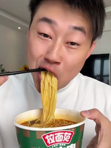 今麦郎拉面范 红烧牛肉面 宿舍美食