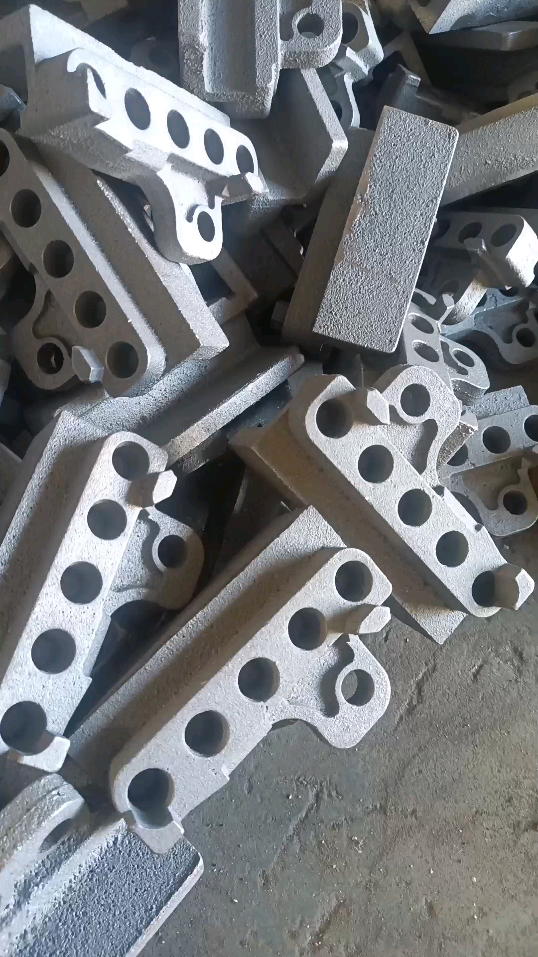 锅炉炉排鱼鳞片炉排夹板 