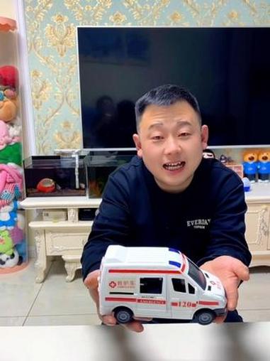 #少儿益智玩具视频 #人类幼崽 #儿童汽车玩具测评 #可爱人类幼崽 #亲子