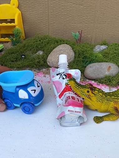 工程车教育爱抢东西的大鳄鱼 儿童玩具 工程车玩具 玩具视频 益智动画
