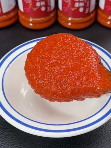 安徽石磨辣椒酱 乡村味道 家乡特色 辣椒酱 家乡的味道