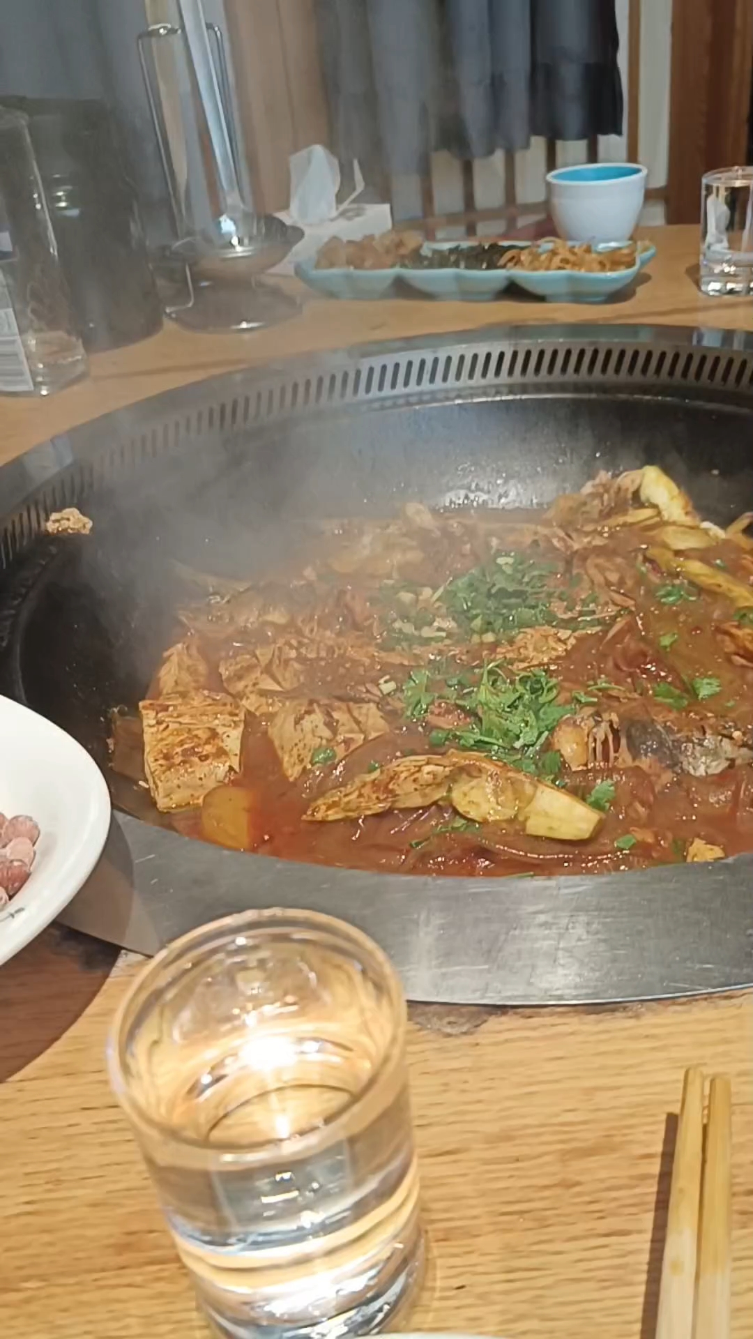 阜新特色炖鱼馆 ·柴火灶大铁锅