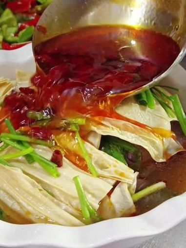 固始美食汉鹅块,汉鹅杂,鹅汤烩菜鲜嫩多汁,汤鲜味美,简单易学易做出餐快适合小本创业,想学你
