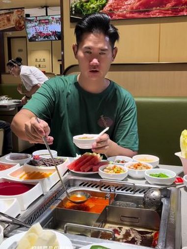 海底捞69五荤四素让你实现火锅自由 来炫海底捞 一吃海底捞马上没烦恼 海底捞抖音团购 被海
