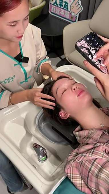第一次按完头疗走出店门,突然发现天都是蓝的——原来放松后看世界真的会变美。头道汤 放松解压