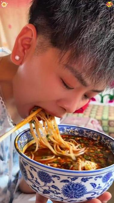333尕兰郎兰州牛肉面正宗兰州拉面非油炸方便面水煮汤料速食半干面条