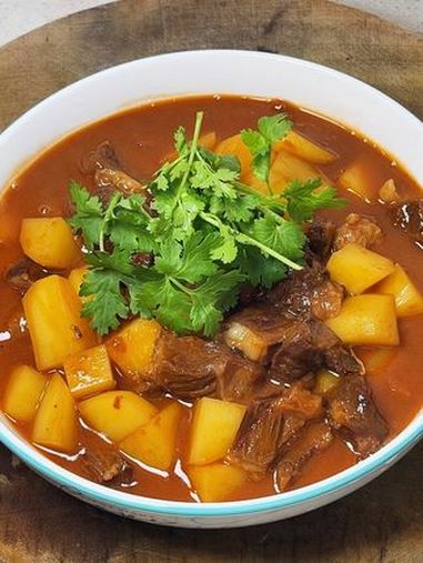 番茄土豆炖牛腩