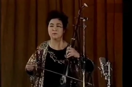 宋飞二胡独奏曲《苦菜花》