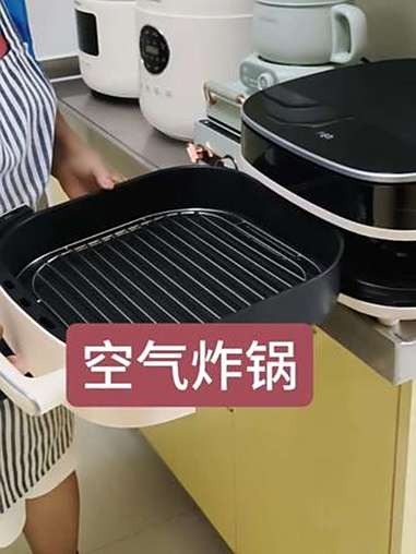 大宇6升空气炸锅电烤箱,大气还好看,可烤12寸披萨,羊肉串,蛋糕饼干,时间温度都设置好了 