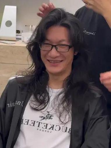 狼尾鲻鱼头 适合长发男生的长款狼尾鲻鱼头卷发 免打理烫发自然吹干效果 方圆脸女生适合的发型