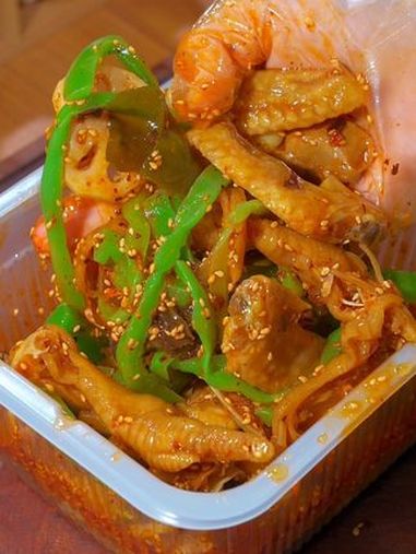 爆有料!椒麻鲜香的钵钵鸡大杂烩,分量十足菜品巨新鲜,春游带出去也太馋人了。椒麻大杂烩 好吃