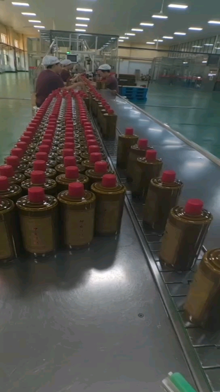 酣客:劳动人民最光荣:!#酱香型白酒 #茅台 #酣客