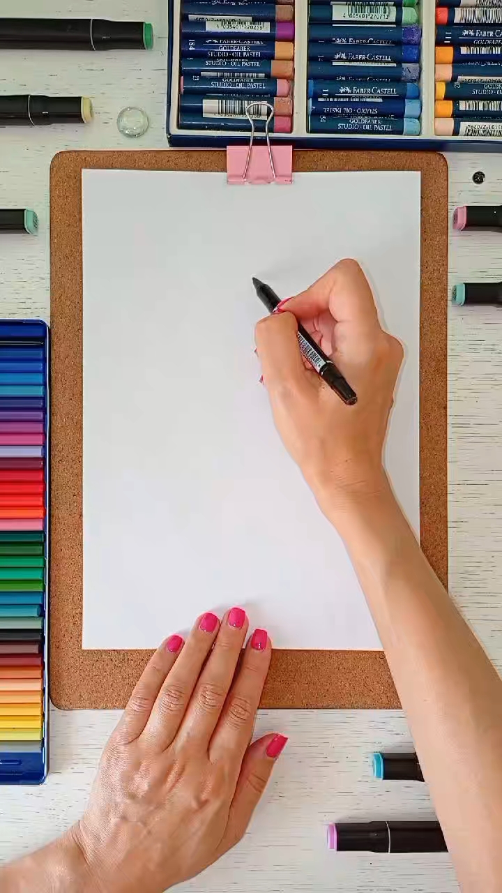 简笔画教程：如何画一只企鹅