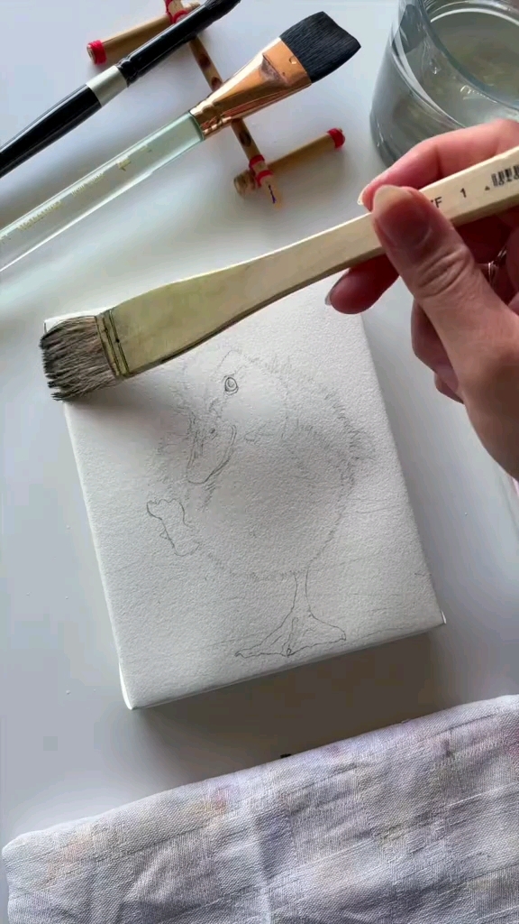 如何用水彩画可爱的小鸭子