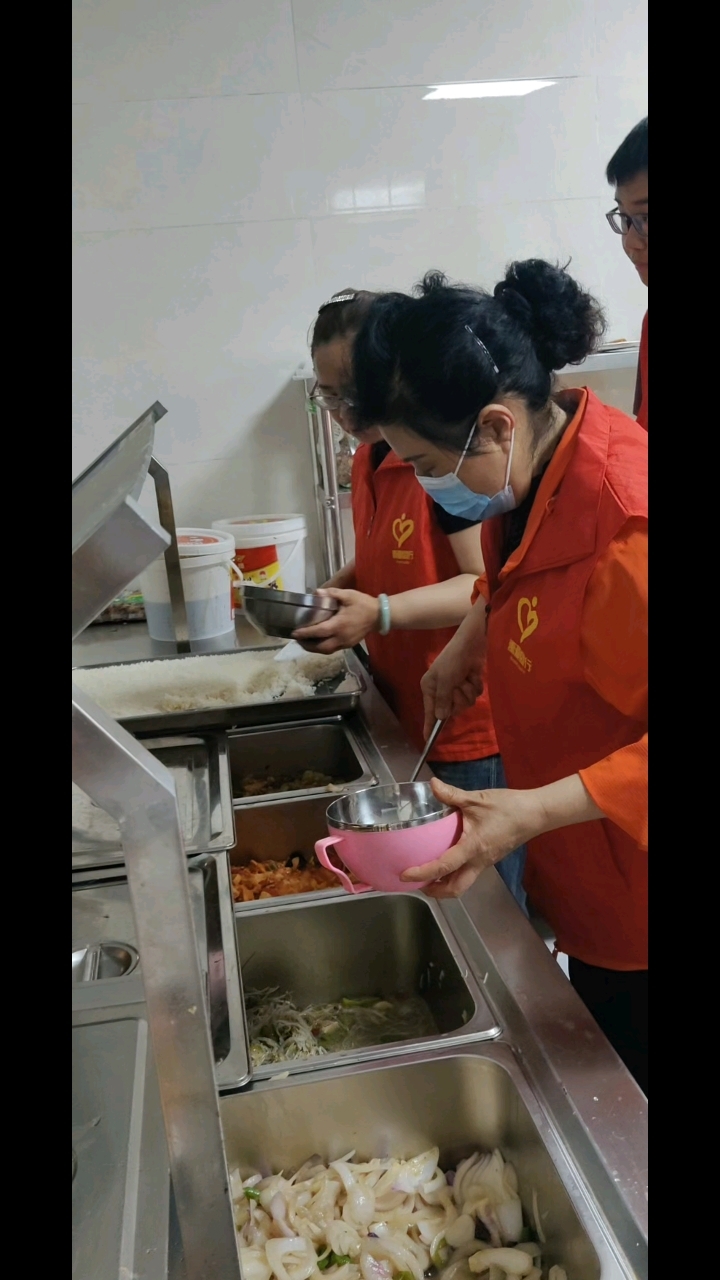 营养午餐,百善孝为先弘扬中华美德