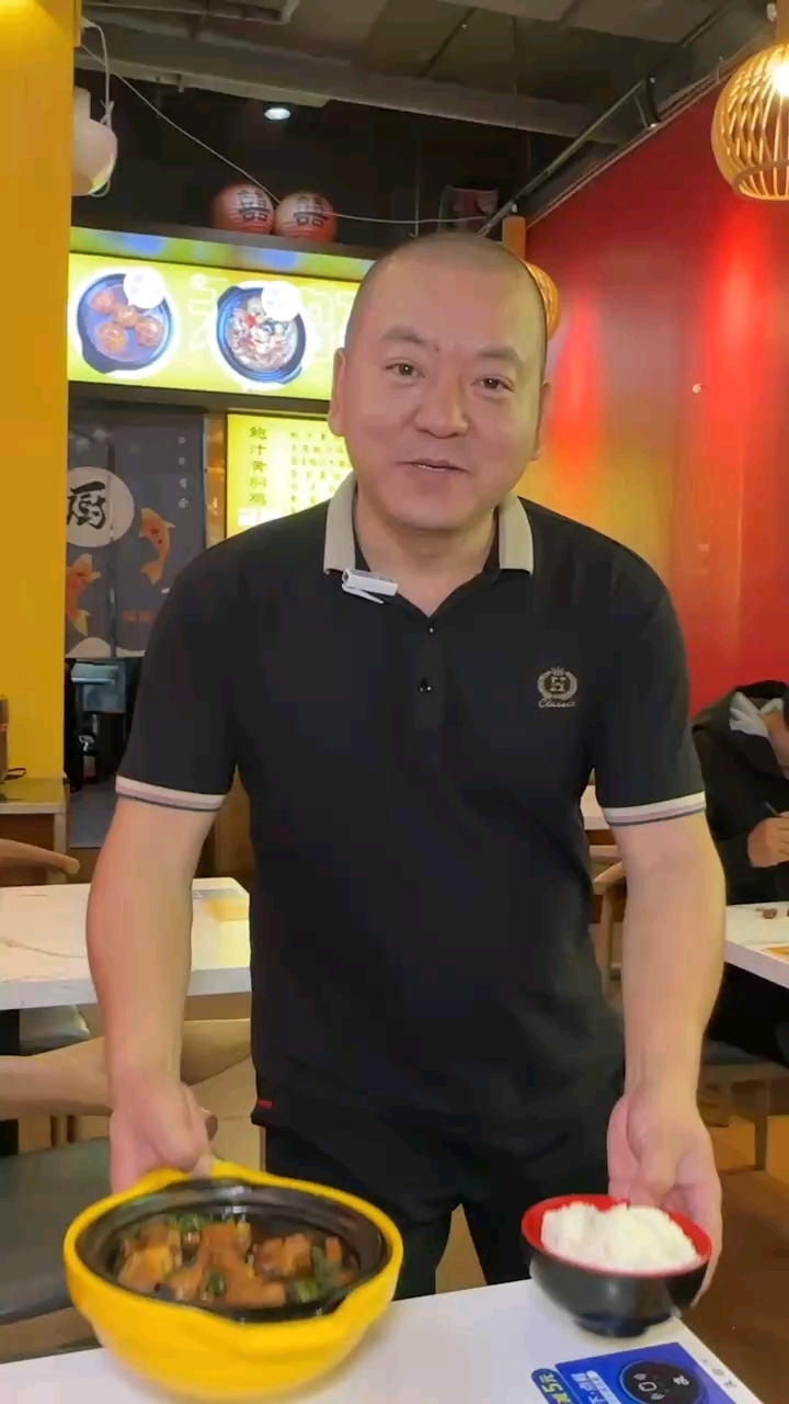 友谊阳光城对面华海路熊钵仕鲍汁黄焖鸡一家宝藏店