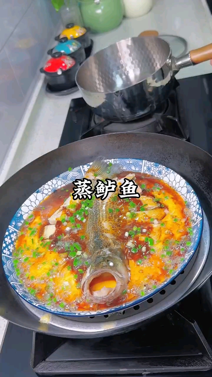 蒸鲈鱼