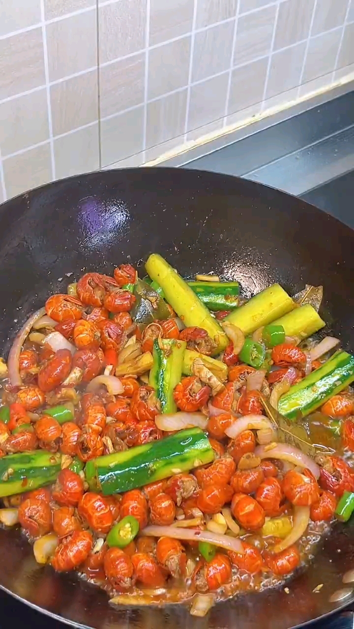 虾尾的做法