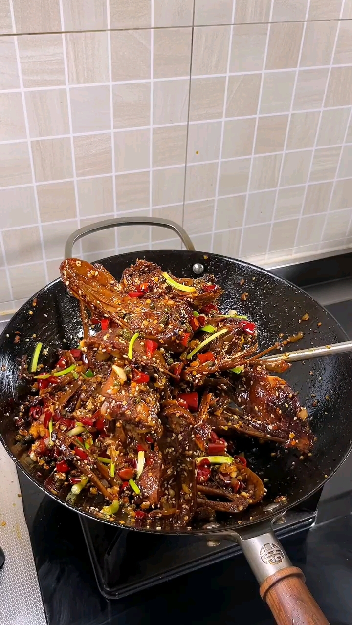 干锅鸭头