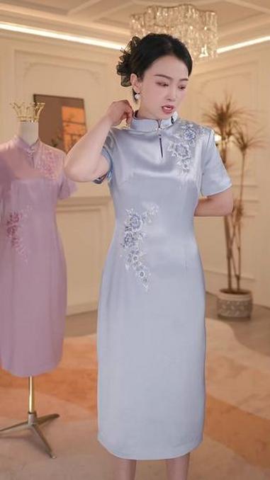 直播中#婚礼妈妈装 #新款礼服 #婚礼上的妈妈穿什么 #妈妈装