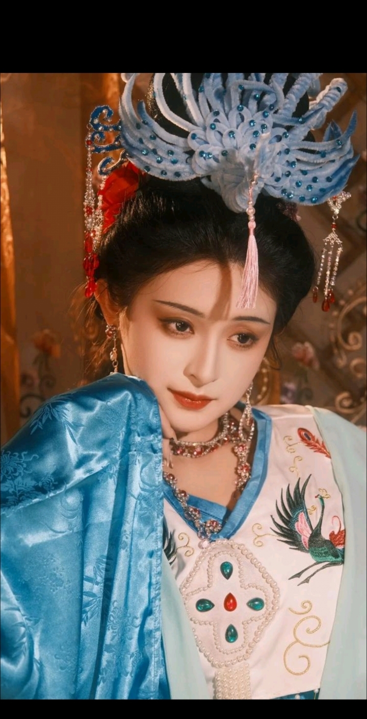 一顾倾人城!再顾倾人国!汉武帝的李夫人到底有多美?