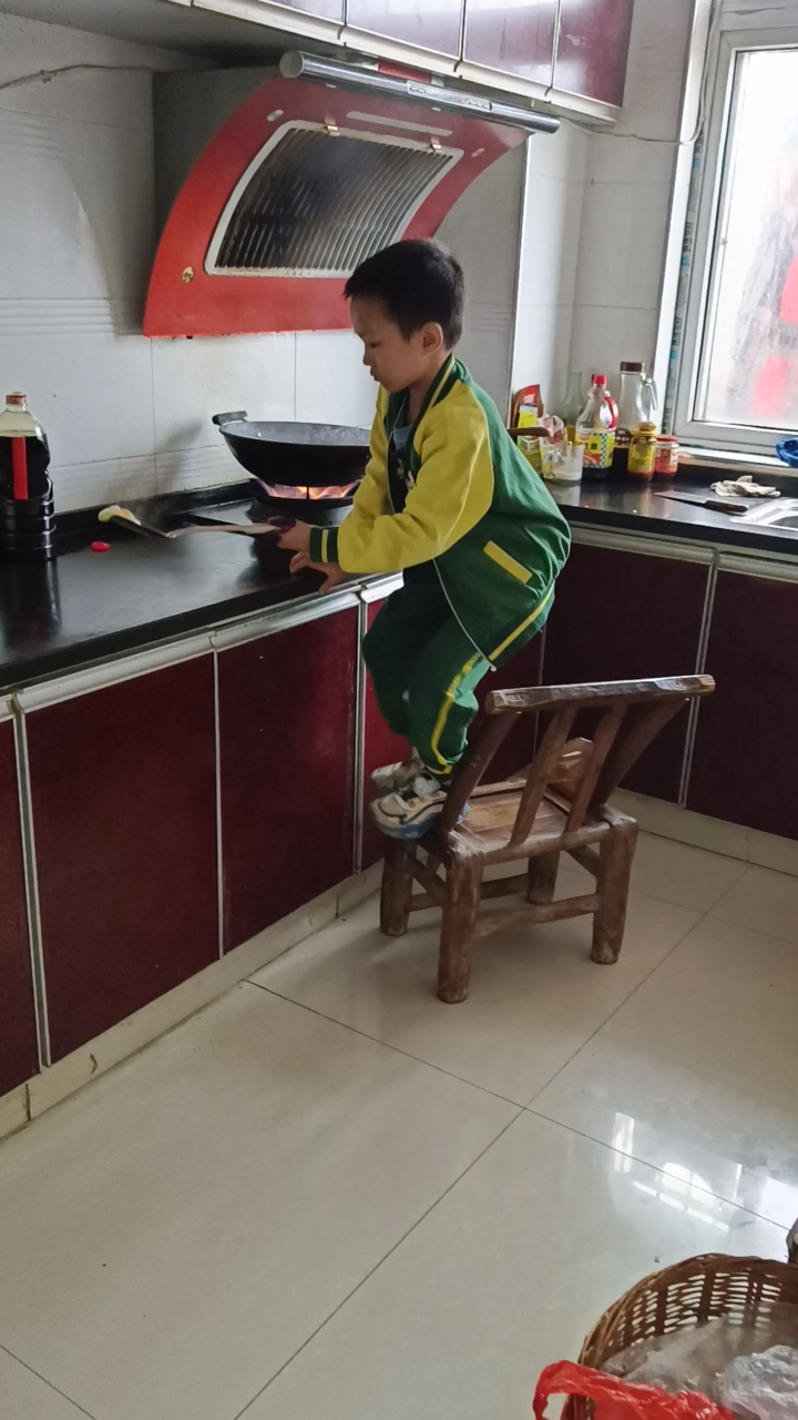 “糊锅大王”的煎蛋初体验:美味还是灾难