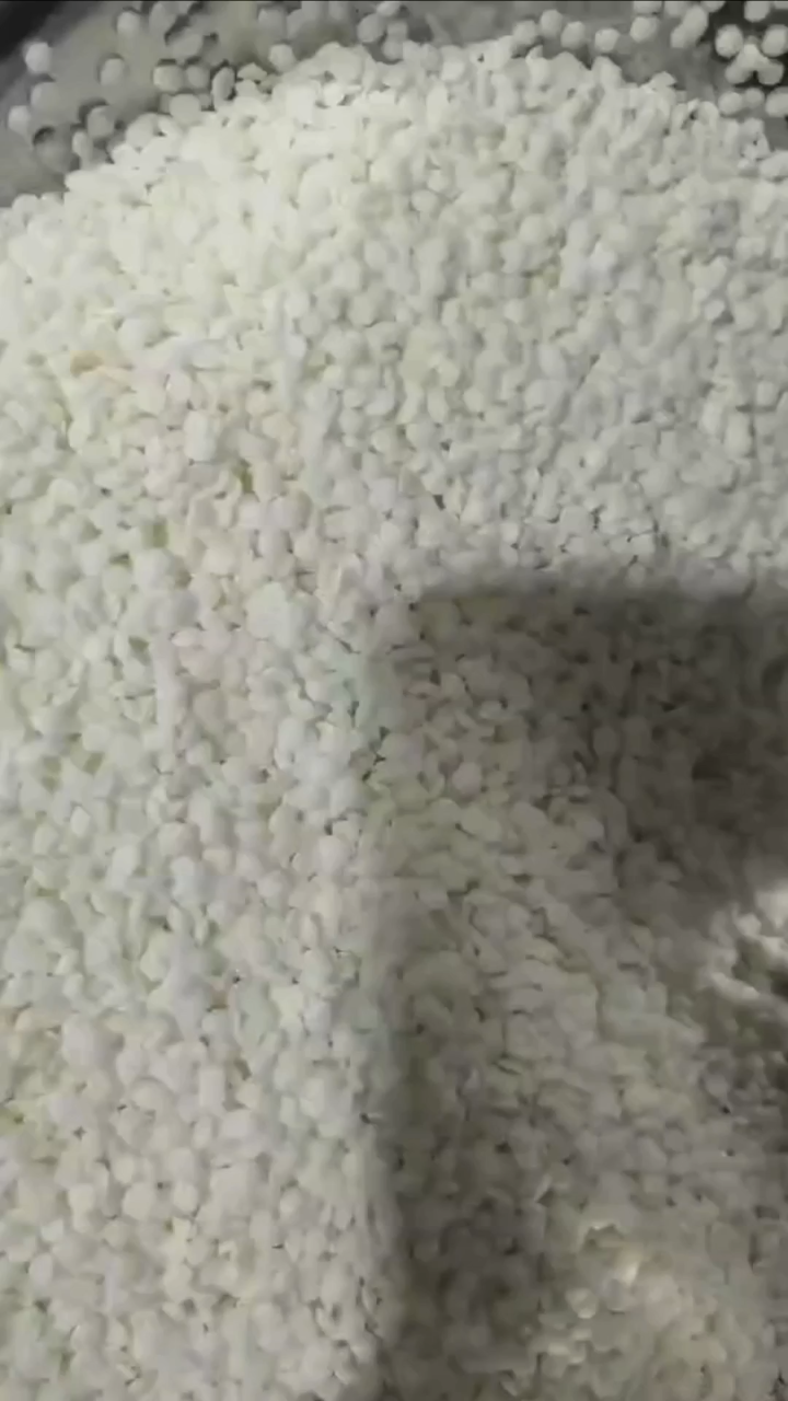 膨化面包糠雪花片裹粉片加工设备 针式面包糠加工设备雪花片设备