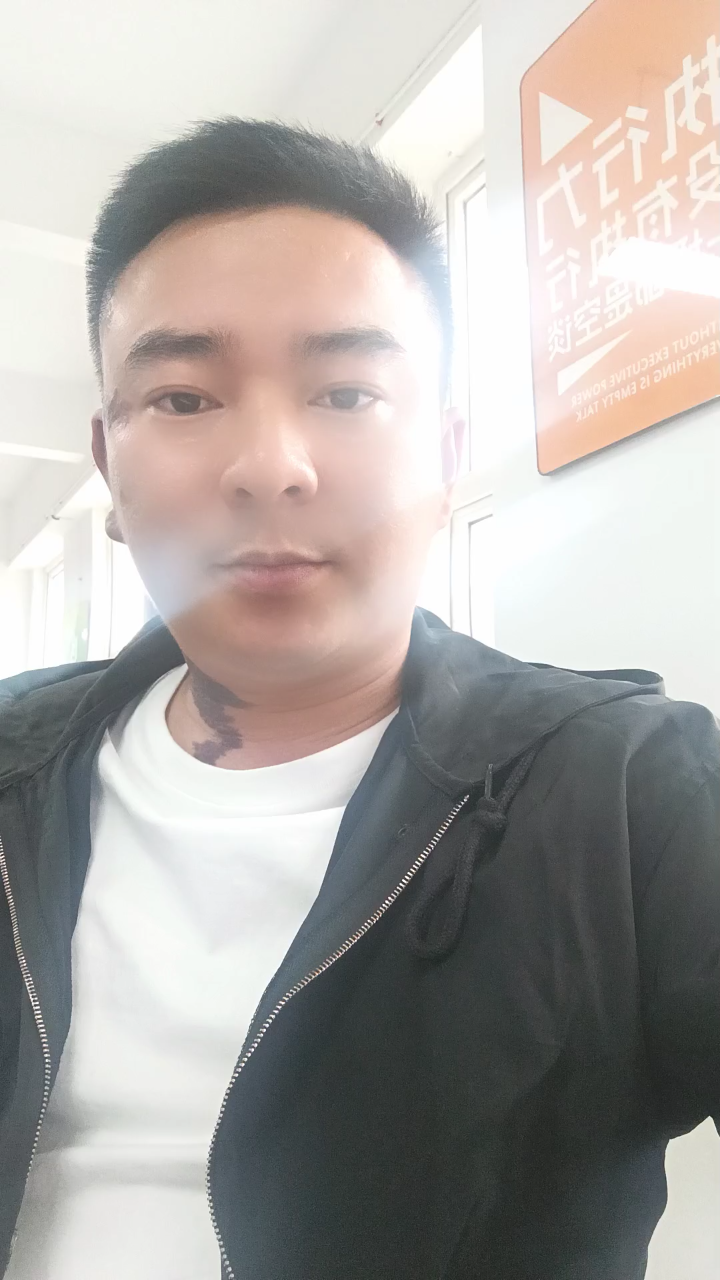 子君揭秘:无人巧克力豆自助售卖机,轻松月入五位数