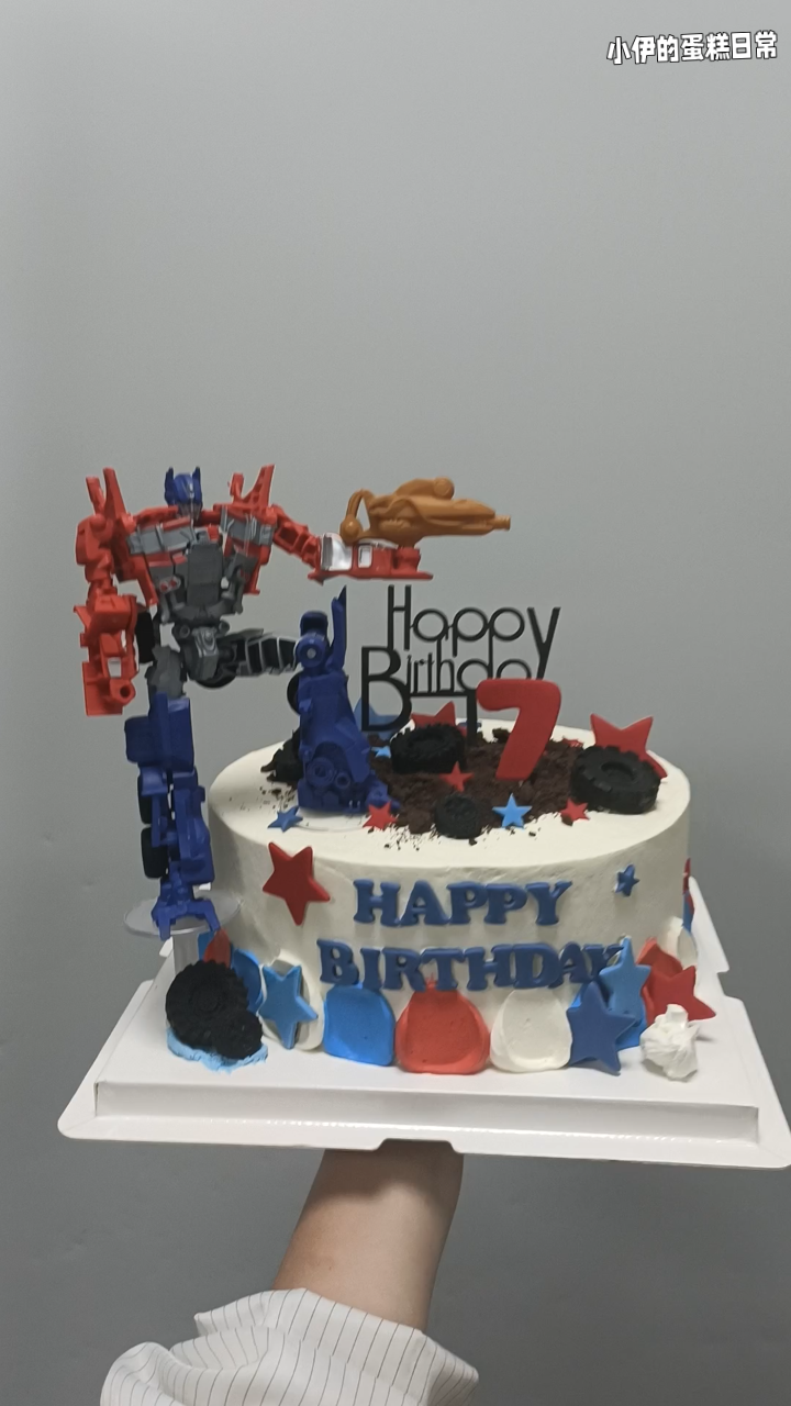 变形金刚蛋糕,月亮湖翻糖花蛋糕