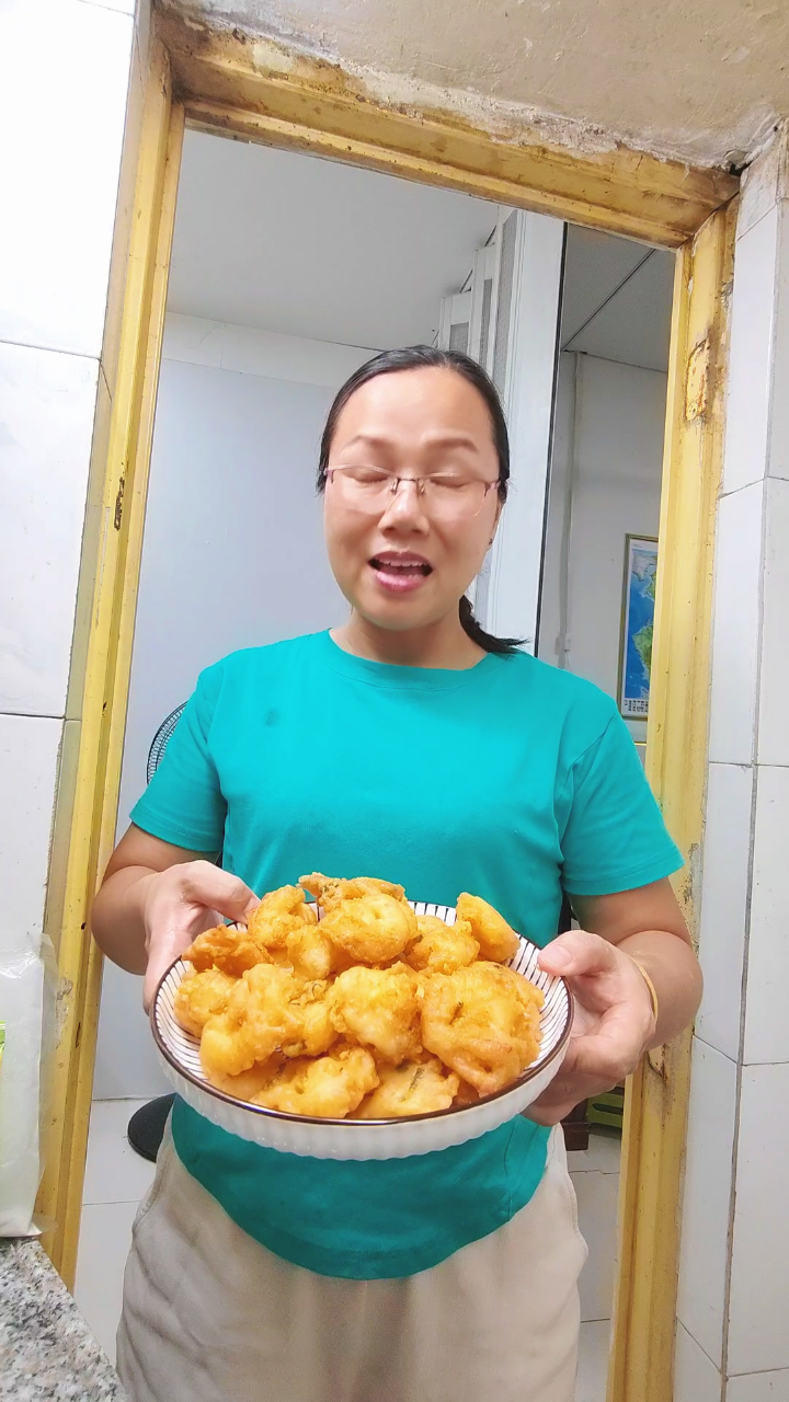 酥脆炸虾秘籍,一斤基围虾变美味