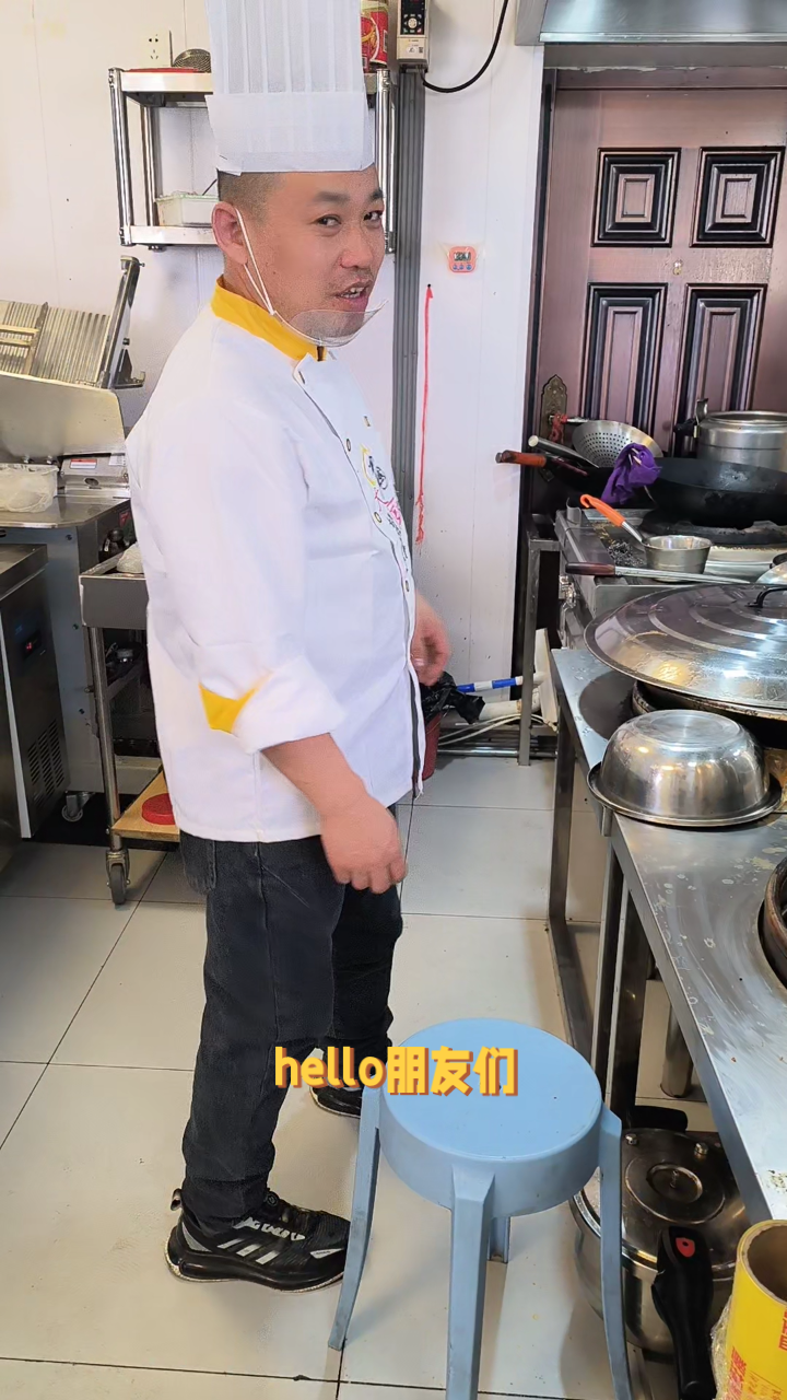 蒋大厨再现!大火烧羊头来袭