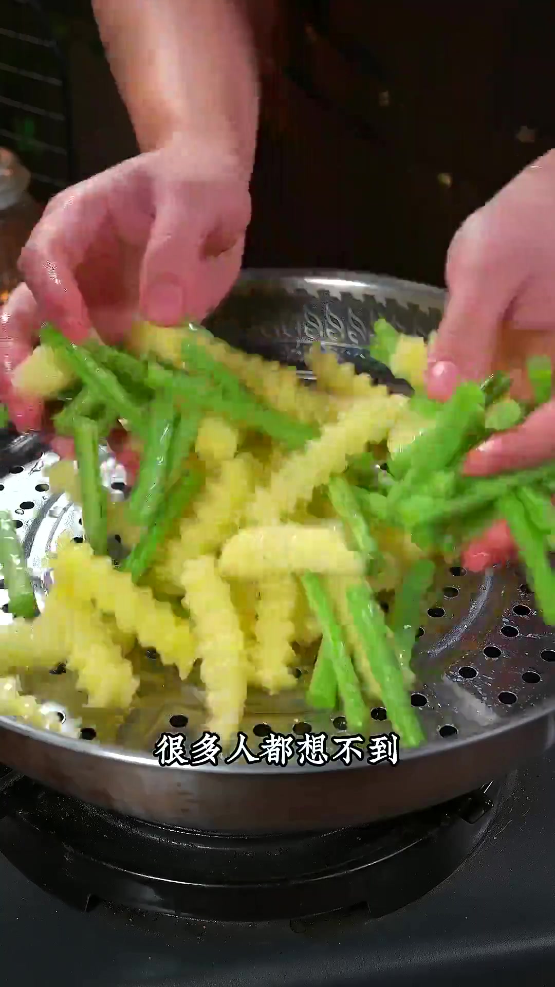 超级下饭的家常菜！土豆烧豆角～简单又好吃！真的绝了！