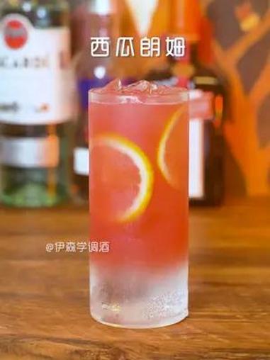 家庭调酒丨西瓜朗姆 夏日饮品 鸡尾酒 家庭调酒 西瓜朗姆 西瓜