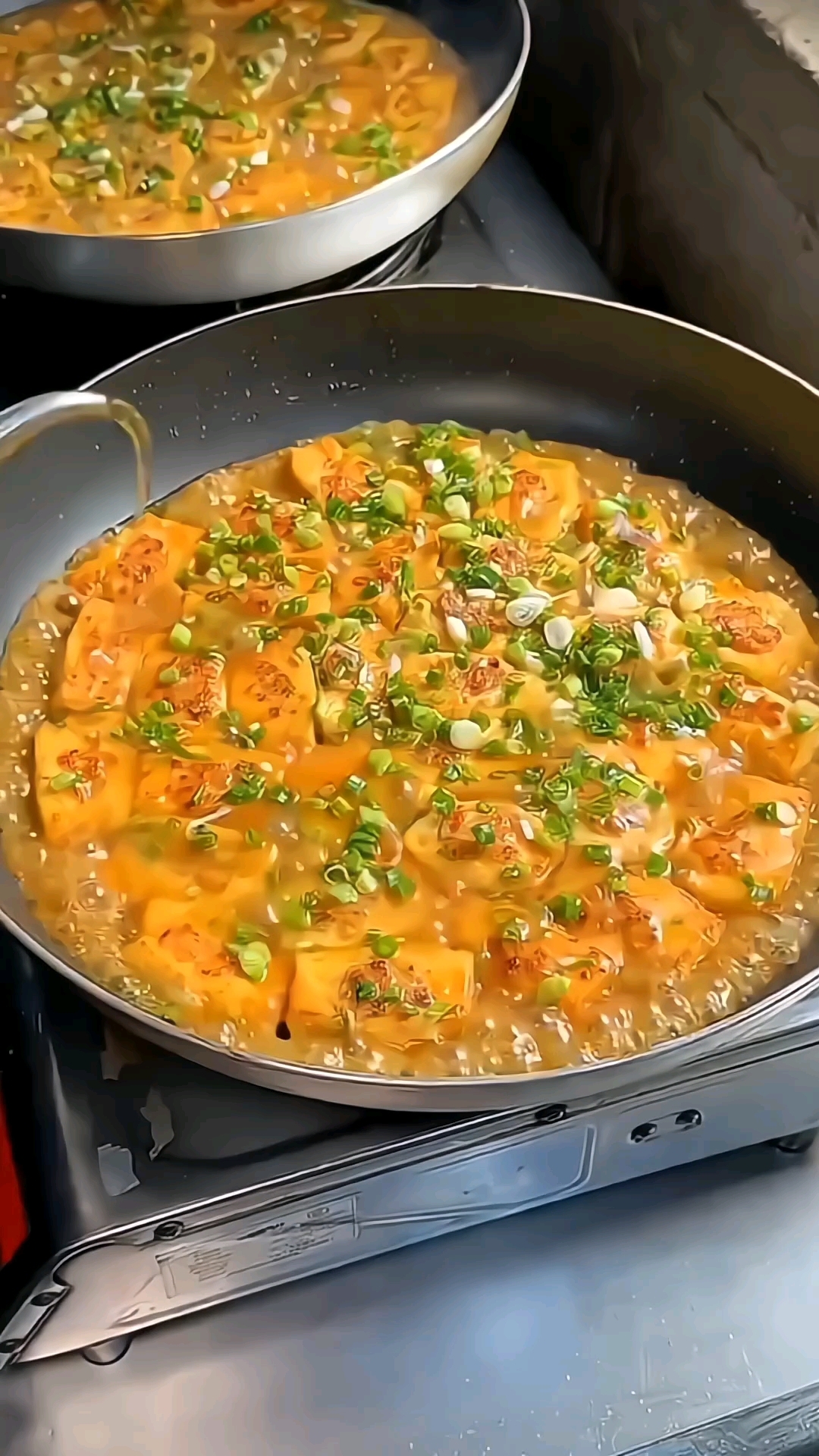 幸福有很多种,有人给你做豆腐包肉是一种!