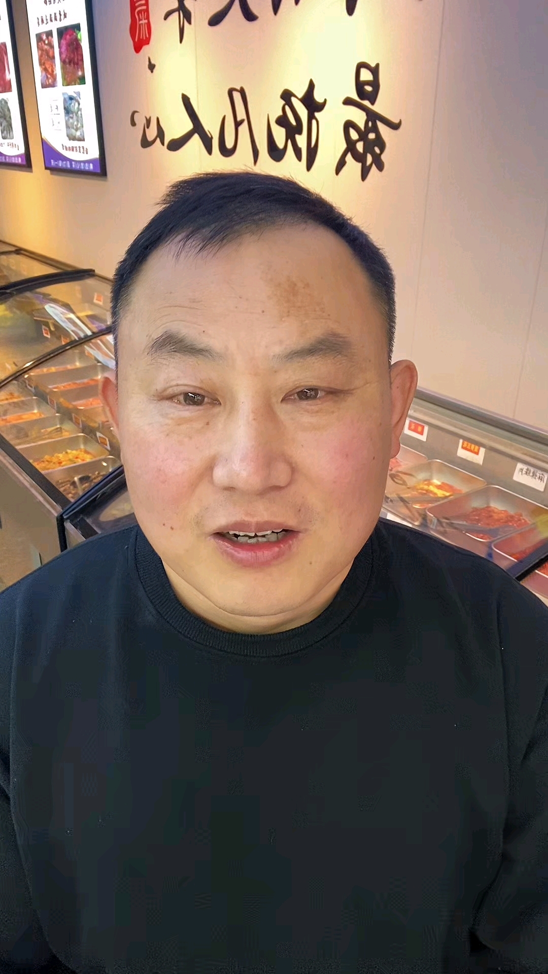 食材新鲜永远都是第一位的,在日照想吃烤肉和海鲜火锅来蒸蒸日上
