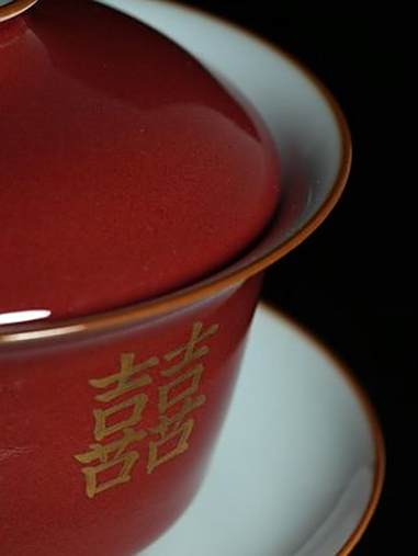 「喜字描金,春风得意」——一盏盖碗,许你百年茶温「霁红为证,金喜喜为盟」耕道堂「春风得意」