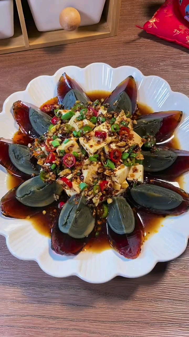 家常菜 第237集‖皮蛋豆腐